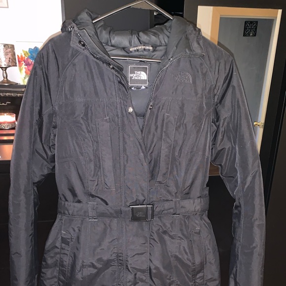 North face winter jacket - Picture 3 of 5